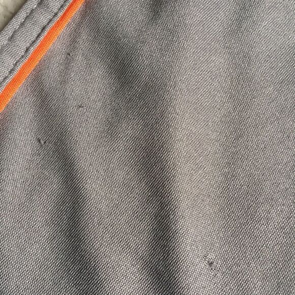 Youth Medium New Balance Shorts - Picture 10 of 10